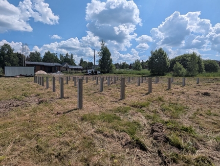 Монтаж свайного поля на новом объекте в КП Шустово
